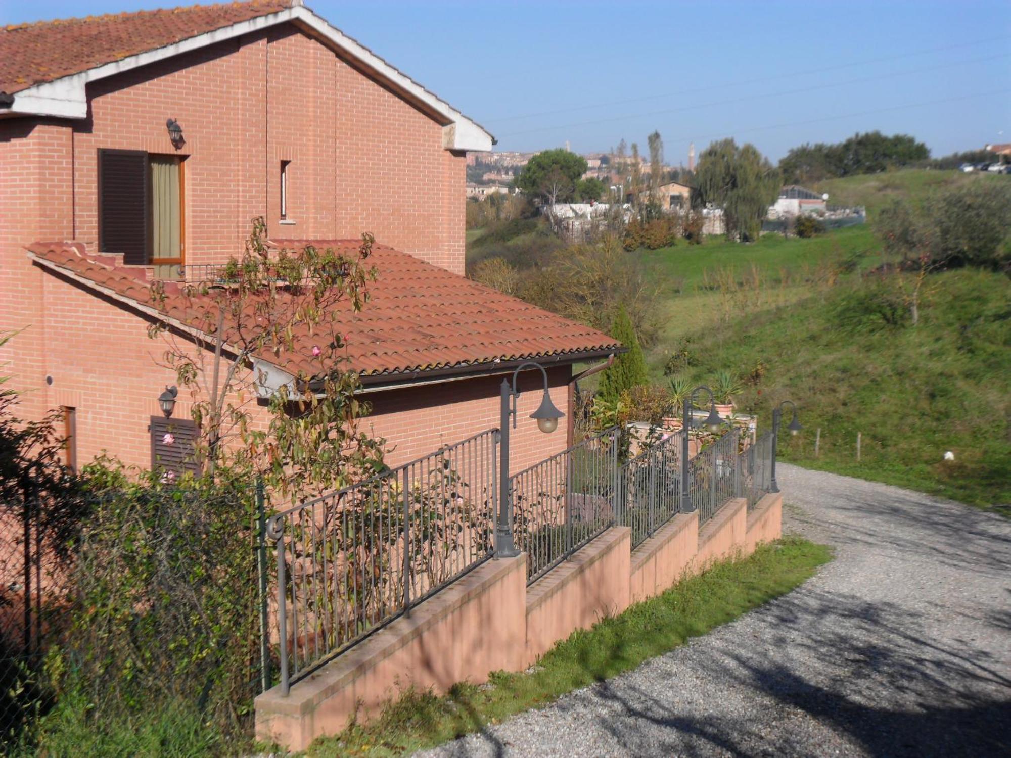 B&B La Verbena Siena Exterior photo